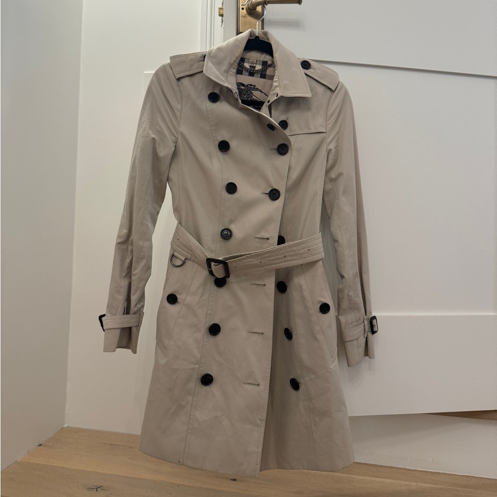 Burberry The Sandringham Long Trench Coat
